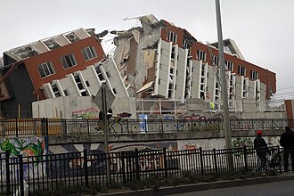 Chile Earthquake and Tsunami Kill 500+ February 27, 2010