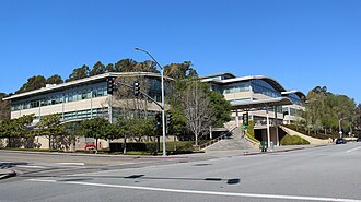YouTube Headquarters Shooting Injures Three, Gunwoman Dies April 3, 2018