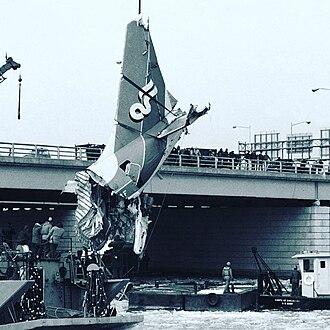 Air Florida Flight 90 Crashes Into Potomac River, January 13, 1982