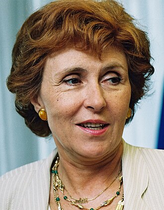 Édith Cresson Becomes France’s First Female Prime Minister, May 15, 1991