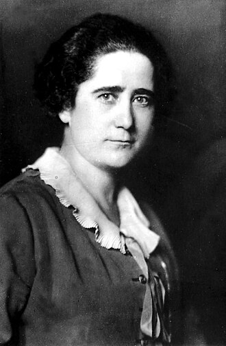 Clara Campoamor Secures Women’s Suffrage in Spain, October 1, 1931
