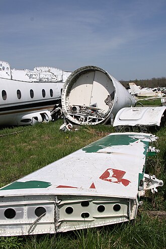 Alitalia Flight 1553 Crashes at Genoa Airport, Killing Four – February 25, 1999