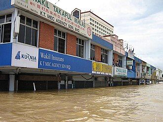 First Malaysia Floods Kill 118, Displace 400,000 December 18, 2006