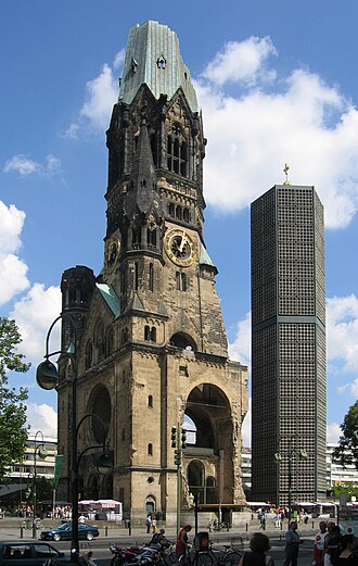 RAF Bombs Berlin in First Berlin Air Offensive, November 18, 1943
