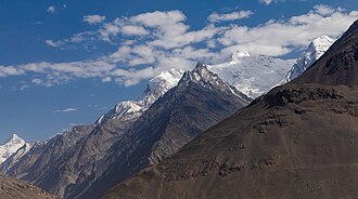 Afghanistan Hindu Kush Avalanches Kill 172, Trap 2,000 – February 8, 2010