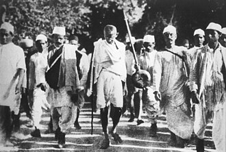 Gandhi Ends Salt March, Challenges British Empire, April 6, 1930