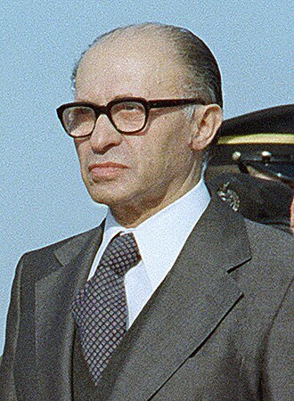 Begin Meets Sadat in Egypt, December 25, 1977