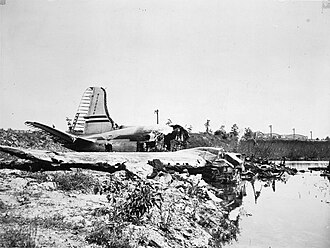 United Airlines Flight 521 Crashes at LaGuardia, 43 Killed, May 29, 1947