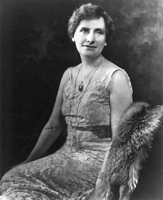 Nellie Tayloe Ross Becomes First U.S. Female Governor, January 5, 1925