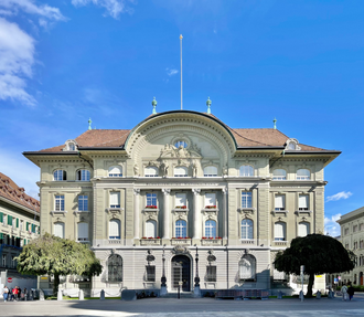 Swiss National Bank Ends Franc-Euro Cap, Shakes Markets January 15, 2015