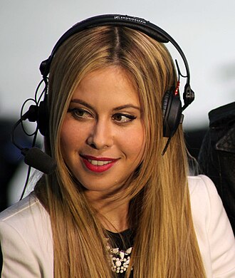 Tara Lipinski Becomes Youngest Olympic Figure Skating Gold Medalist – February 20, 1998