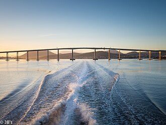 Tasman Bridge Collision Kills 12 in Tasmania, January 5, 1975