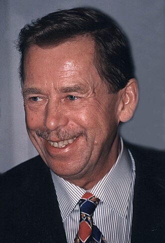 Václav Havel Resigns as President of Czechoslovakia July 20, 1992