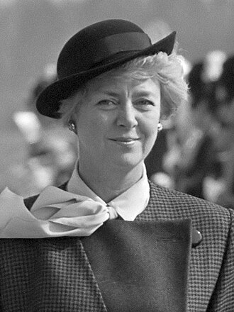 Vigdís Finnbogadóttir Elected Iceland’s First Female Head of State, August 1, 1980