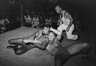 Salvador Lutteroth Establishes Mexican Professional Wrestling, September 21, 1933