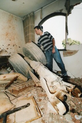 TAM Flight 402 Crashes in São Paulo, Killing 99 – October 31, 1996