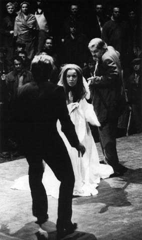 Jahrhundertring Final Performance Receives 45-Minute Ovation, August 25, 1980