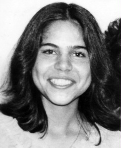 Mona Mahmudnizhad and Nine Baháʼí Women Executed in Shiraz, Iran June 18, 1983