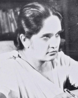 Sirimavo Bandaranaike Sworn In as Ceylon’s First Female Prime Minister July 21, 1960